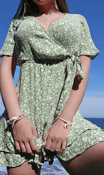 Quick flash at the beach