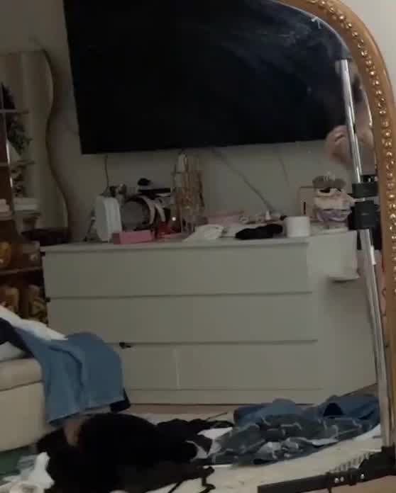 She forgot the Stream