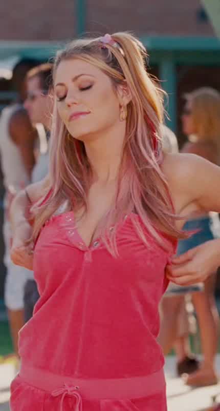 Robbie's mom right before getting knocked up by Johnny