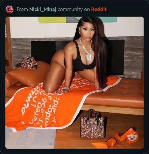 I can’t dm anyone first because new account restrictions if anybody wanna wankbattle to female rappers/nicki dm me now