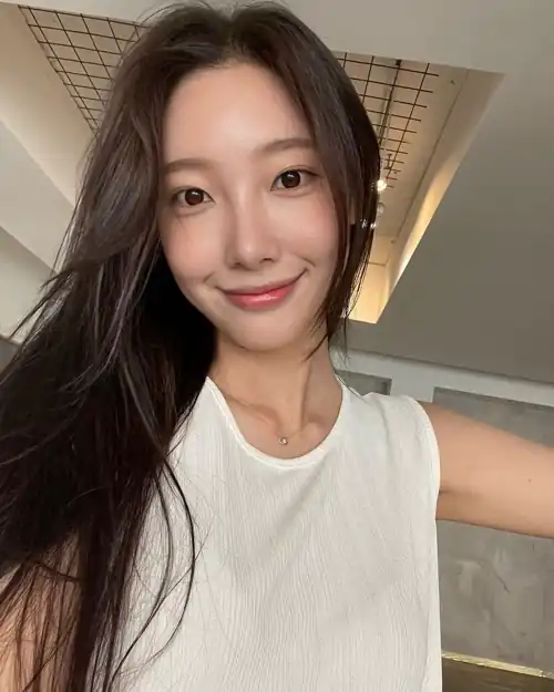 Go Yijin