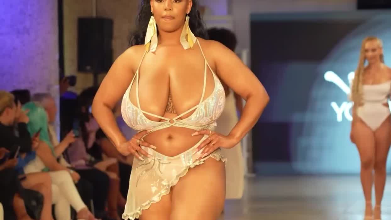 Persephanii (Los Angeles Swim Week 2023)