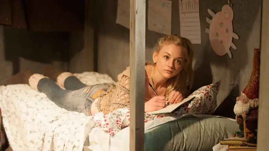 Emily in bed (The Walking Dead)