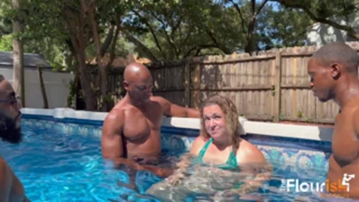 Amateur get Anal Gangbang and Fisted on Flourish Amateurs, extreme pregnant