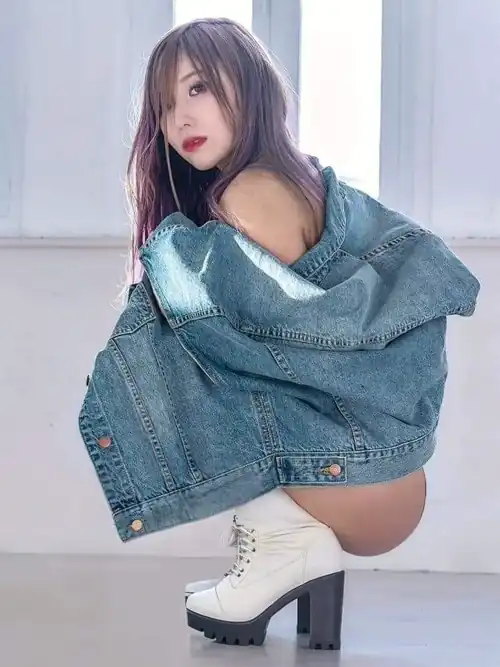 Kairi is so cute and insane hot ❤️