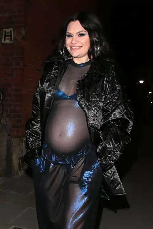 Pregnant Jessie J was beautiful