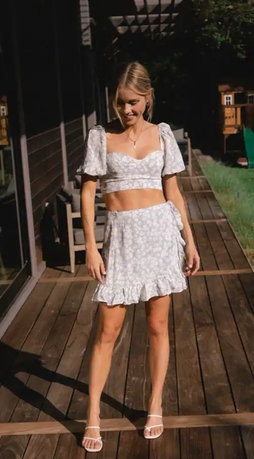 Most Recent Insta Pic (Edited to remove her son)