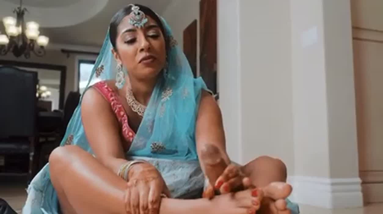 Pleasuring the sultan to completion