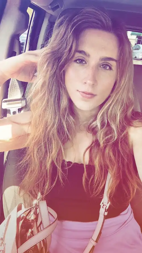 It’s hot. She’s hot. & you’re hot too. 