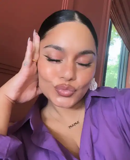 Vanessa selfie | IG 8/1/24