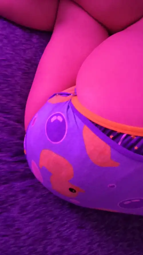Trying to sleep in wet diaper 🤞