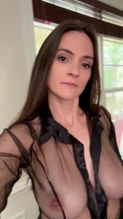 41 YO, mom of 3 in my MILF Monday inform. Do I pass inspection?