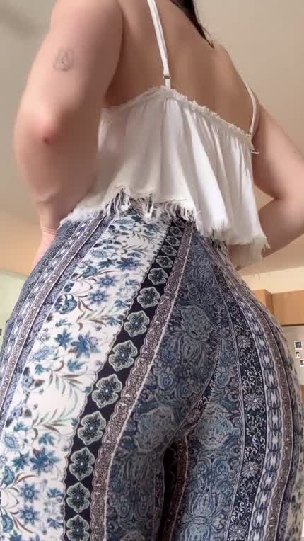 I’ll never say no to a good ass pounding ;)