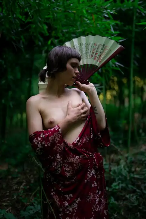 I want to feel your tender caresses again