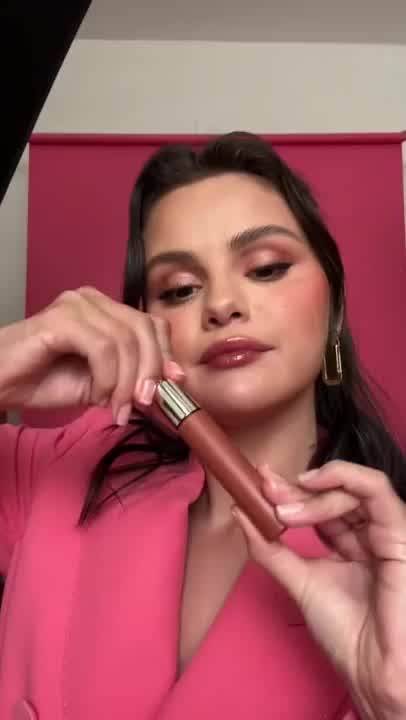 Selena Tik Tok Rare Beauty