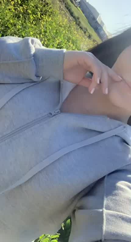 Do you like watching me flash them? 😇