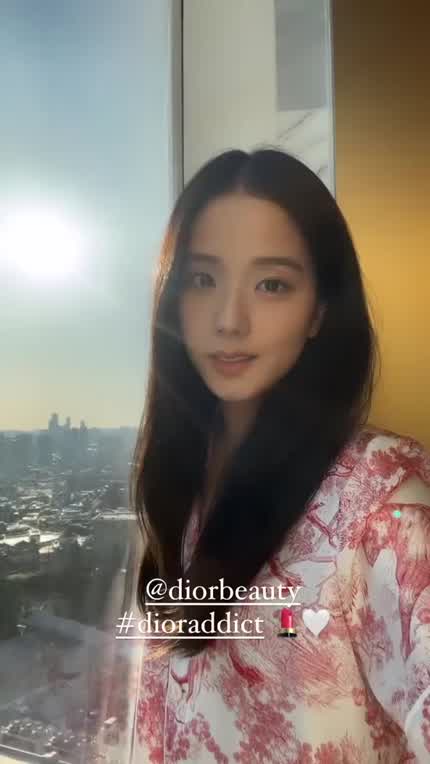 220416 Jisoo