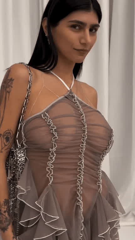 Mia khalifa See through Dress IG