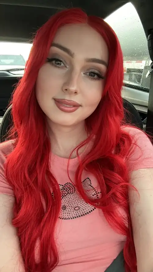 Tonight’s look ❤️🏳️‍⚧️ - Going to see Deadpool!