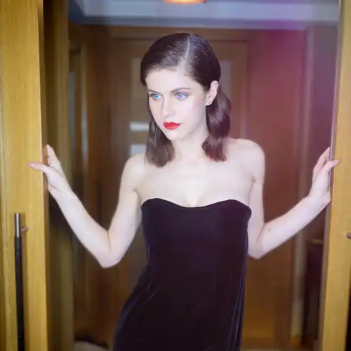 Before the British Vogue & Tiffany Event (2023)