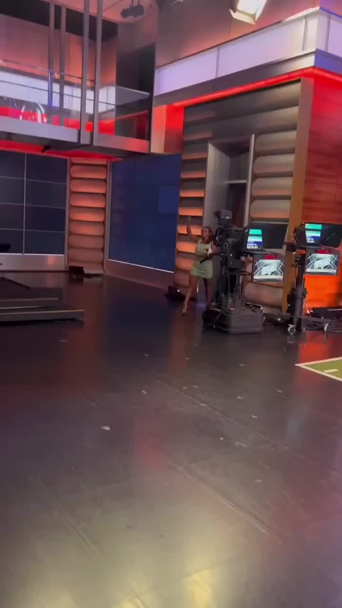Joy’s reaction after Team USA’s comeback win while on the set of “Speak” | IG 8/8/24