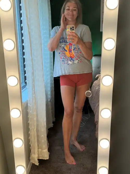average 45 y/o mom here