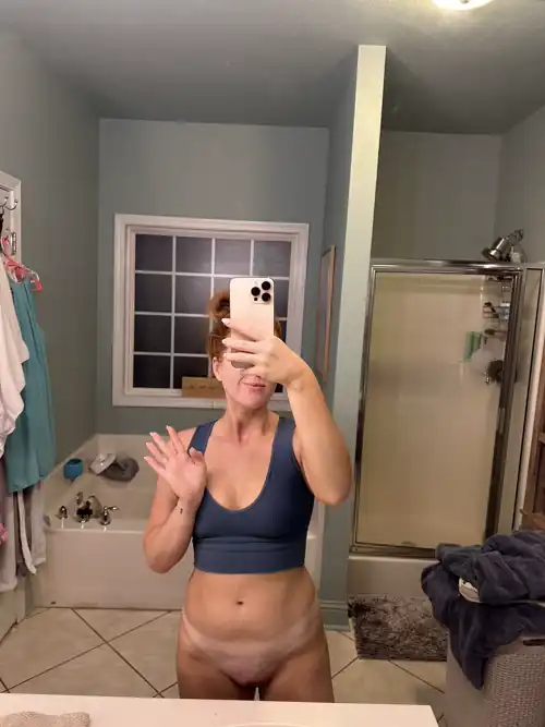 The most genuine 31 year old school teacher with a dark secret💋