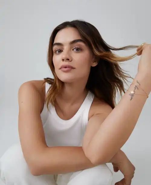 Claire Leahy photoshoot | IG 5/16/24