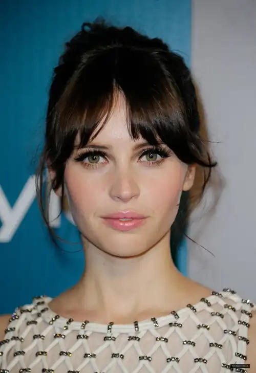Perfect for wallpaper, Felicity