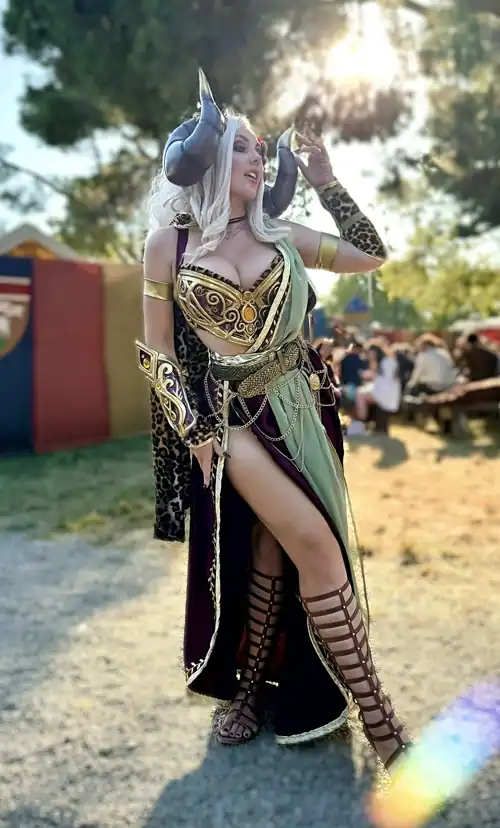 Like her horns?