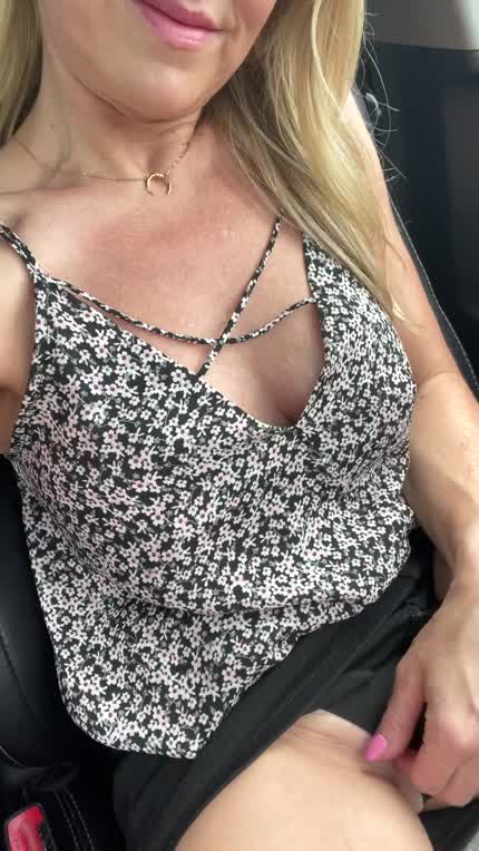 Would you eat out a mommy you just met in the backseat of her hubby’s truck?