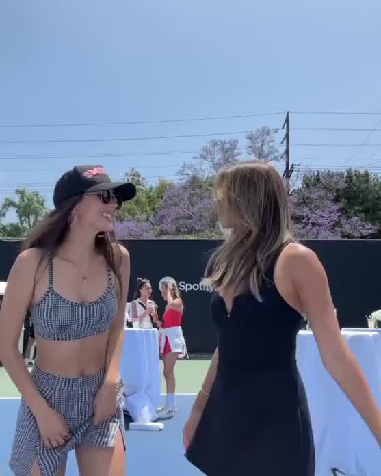 "It's getting hot in here" Part.2