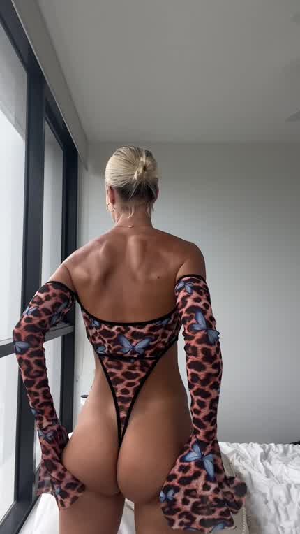 If you are brave enough you would eat that ass on the first date