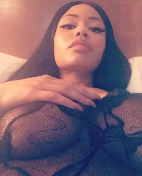If we were neighbors, would you cum over every day to goon to Mommy Nicki? You can borrow my used fleshlight