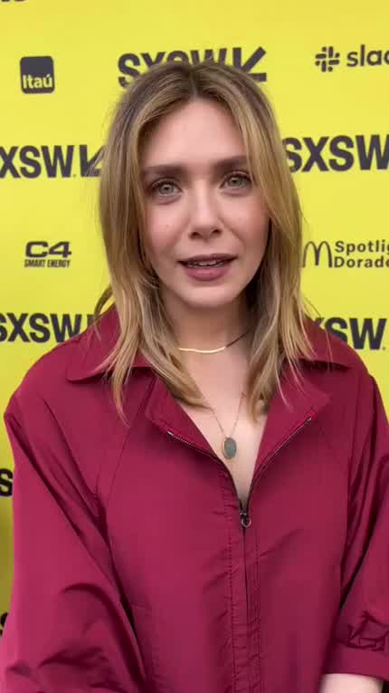 A message from Elizabeth Olsen😍
