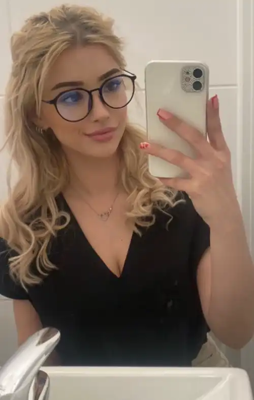 Work bae