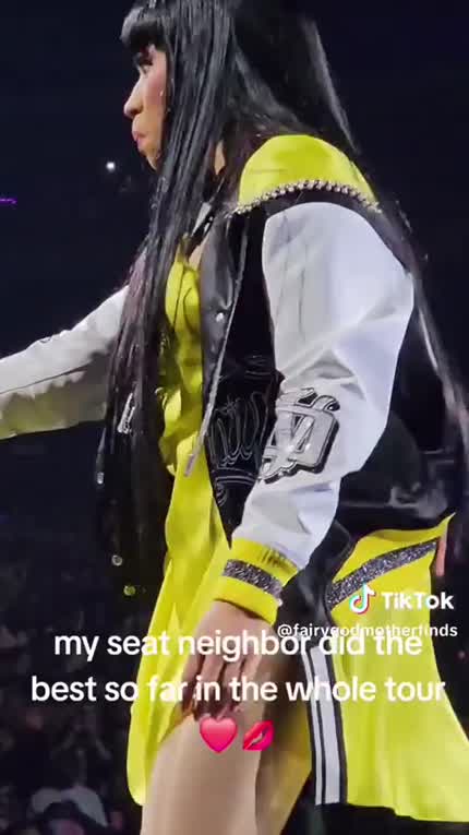 Orlando The night is still young 🍈🍈