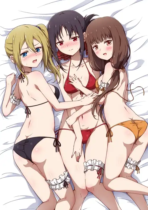 The girls in bikinis (By えっぐまん)