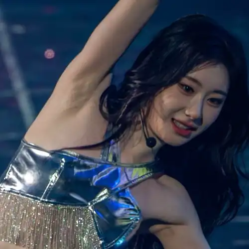 Chaeryeong (ITZY)