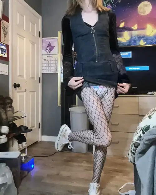 Dresses make dip checks so much easier!