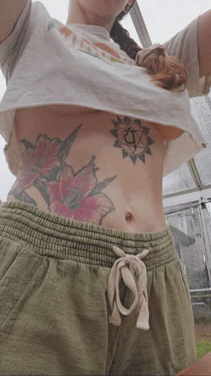 Having some fun in my greenhouse 😋