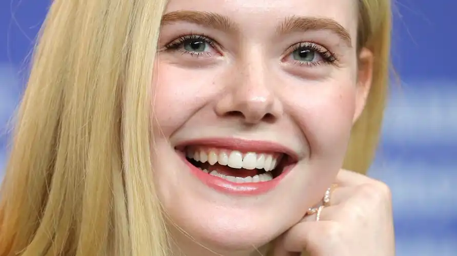 Elle Fanning