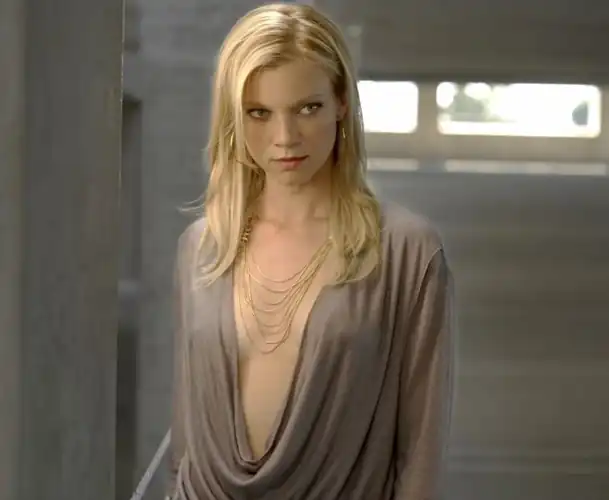 WOW Dress