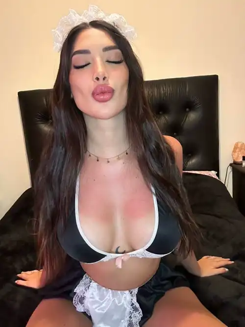 who wants a bimbo doll