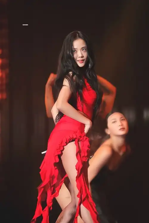 221016 Jisoo