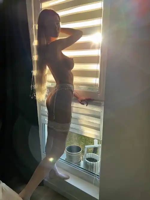 Nice tits and sunny day will make U happy <3