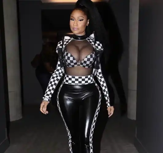 If we were neighbors, would you cum over every day to goon to Mommy Nicki? You can borrow my used fleshlight