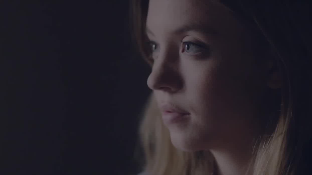 Scene from Clementine (2019)