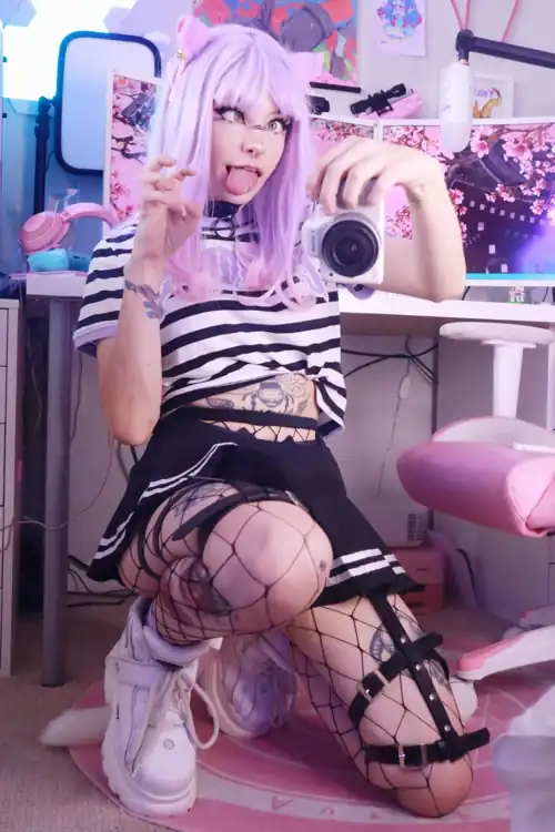 pastel goth Neko 👉🏻👈🏻