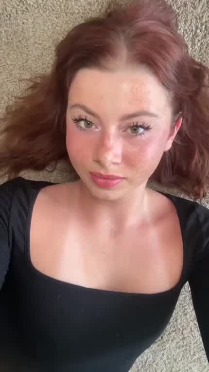 Can I be your Redhead GF for the night?